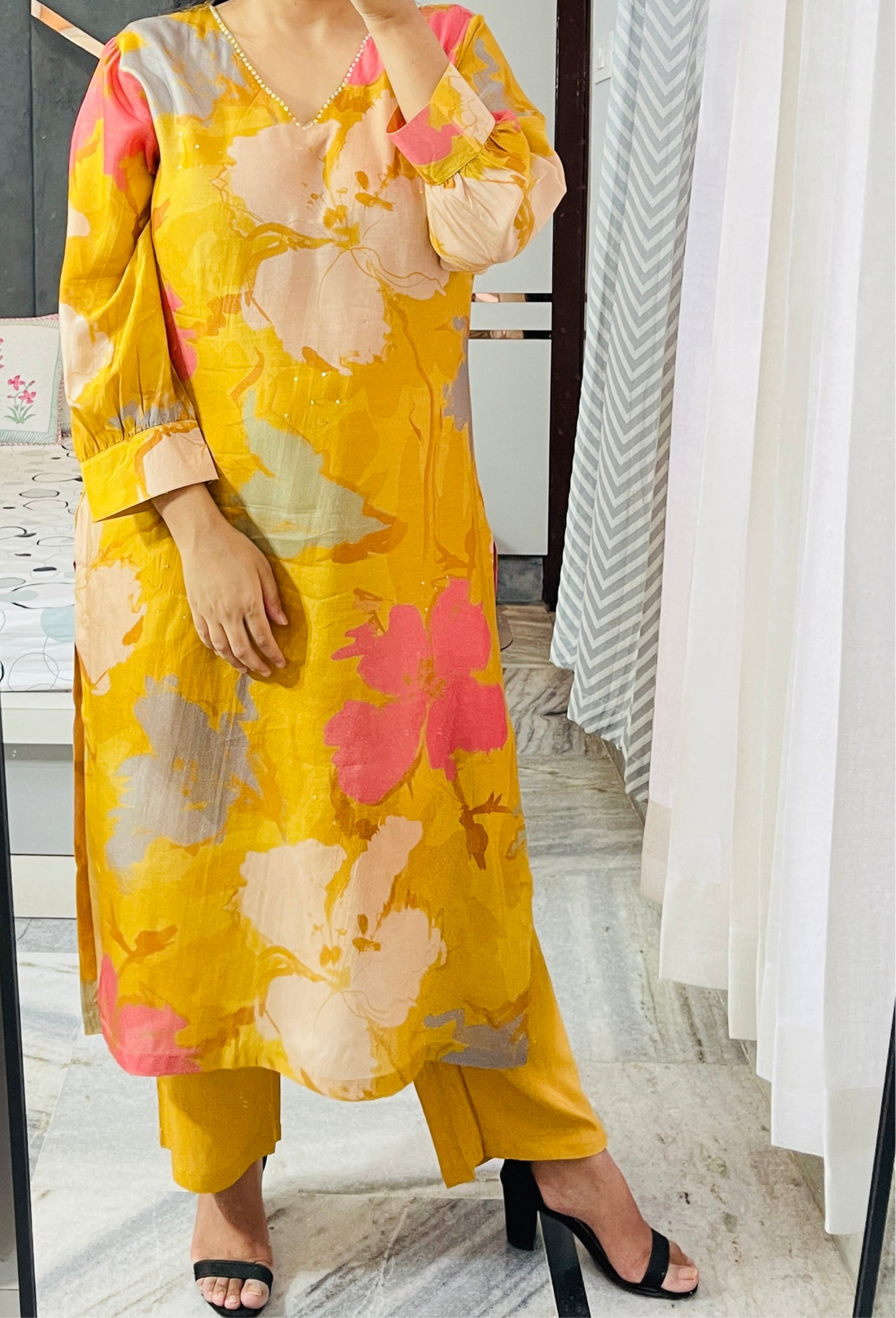 Floral Print Muslin Kurta Set - Yellow